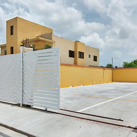 Bnb Tropical Island Aparthotel - Corales Del Sur - Santo Domingo Este La Viva Ngoại thất bức ảnh