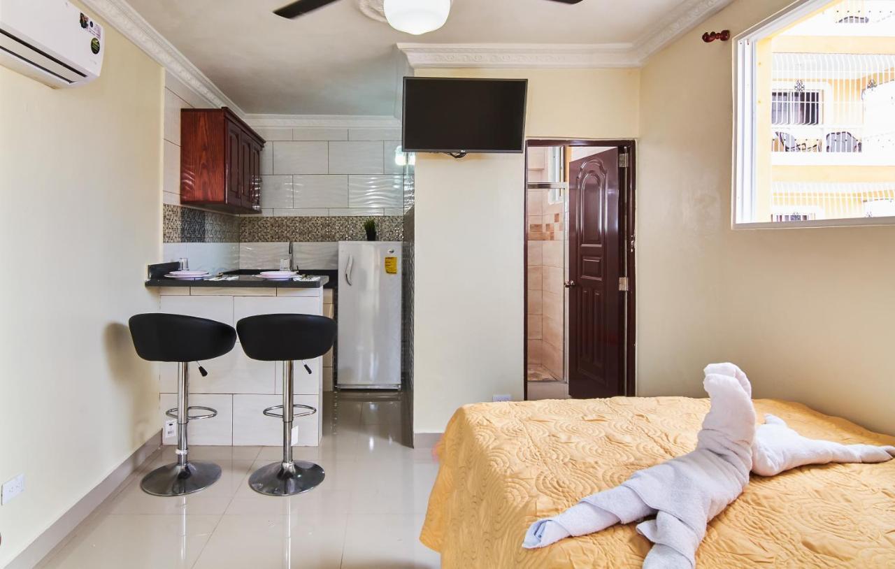 Bnb Tropical Island Aparthotel - Corales Del Sur - Santo Domingo Este La Viva Ngoại thất bức ảnh