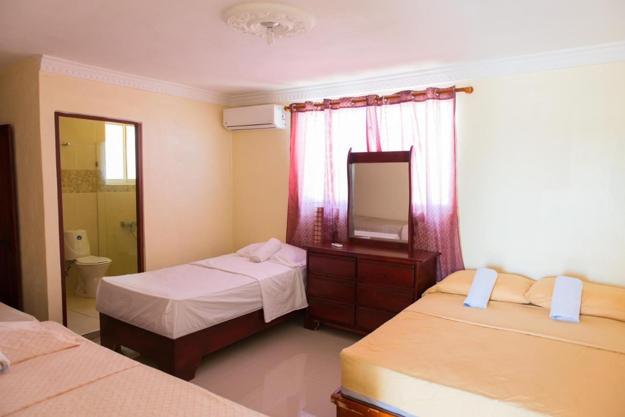 Bnb Tropical Island Aparthotel - Corales Del Sur - Santo Domingo Este La Viva Ngoại thất bức ảnh