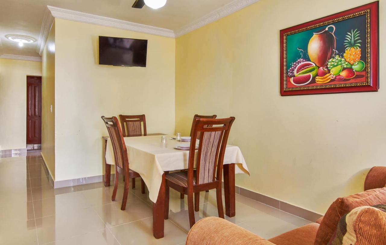 Bnb Tropical Island Aparthotel - Corales Del Sur - Santo Domingo Este Ngoại thất bức ảnh
