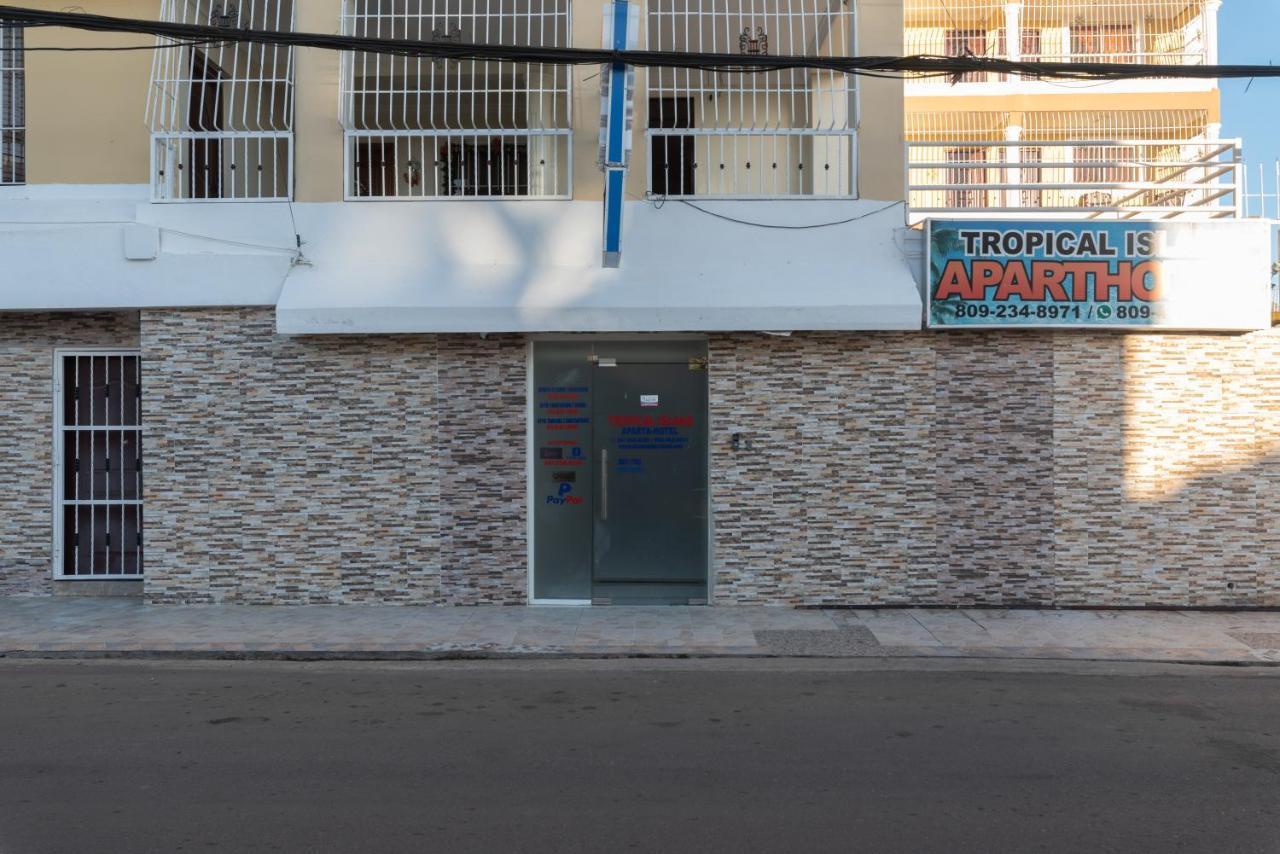 Bnb Tropical Island Aparthotel - Corales Del Sur - Santo Domingo Este La Viva Ngoại thất bức ảnh