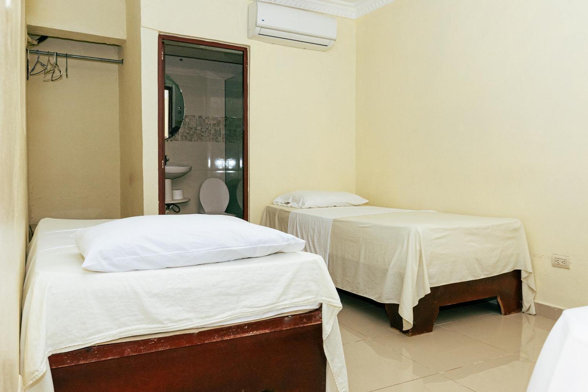 Bnb Tropical Island Aparthotel - Corales Del Sur - Santo Domingo Este Ngoại thất bức ảnh