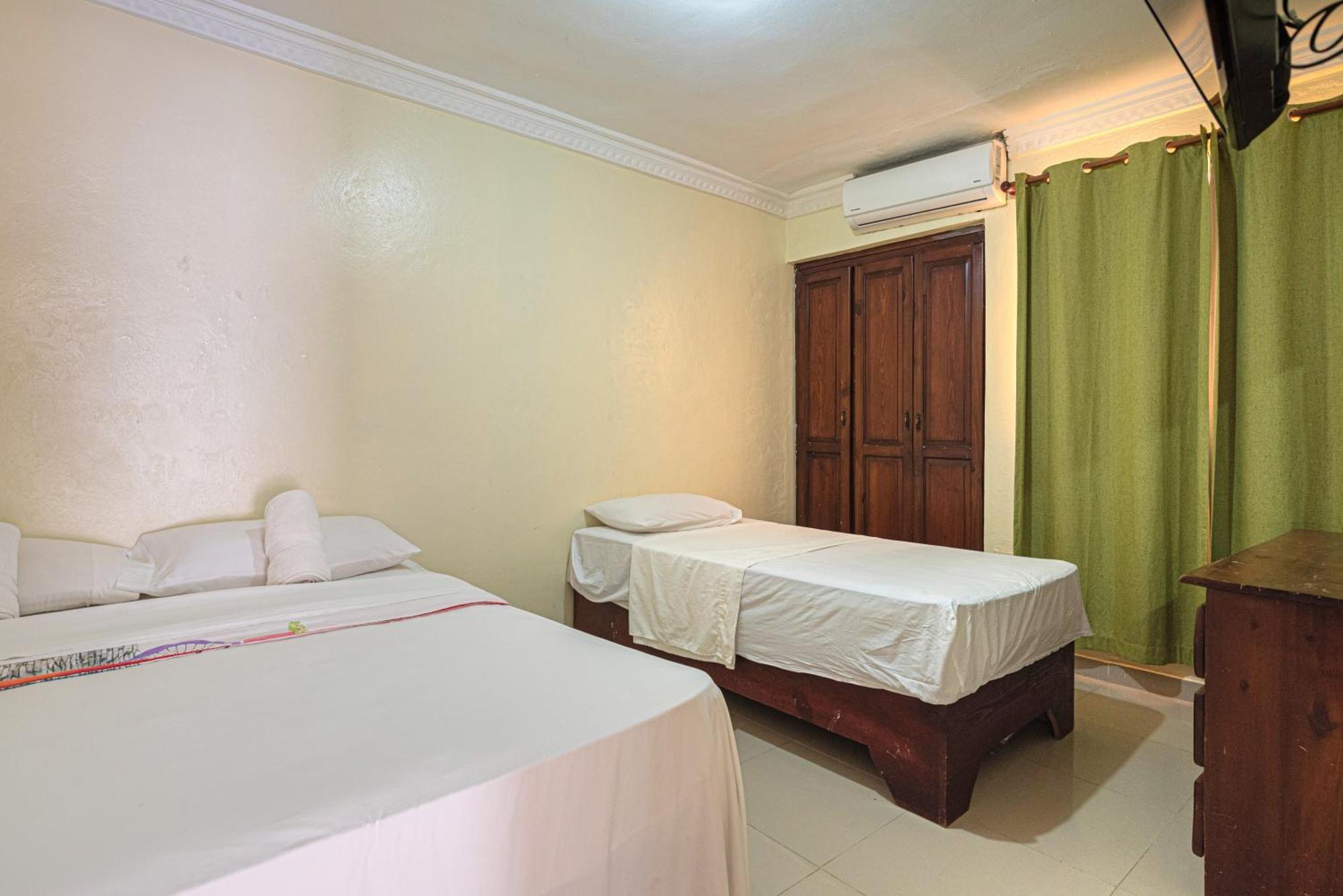 Bnb Tropical Island Aparthotel - Corales Del Sur - Santo Domingo Este Ngoại thất bức ảnh
