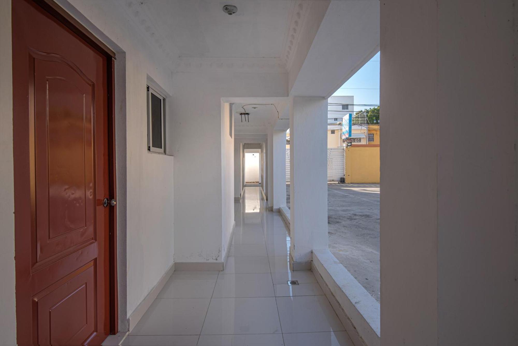 Bnb Tropical Island Aparthotel - Corales Del Sur - Santo Domingo Este La Viva Ngoại thất bức ảnh